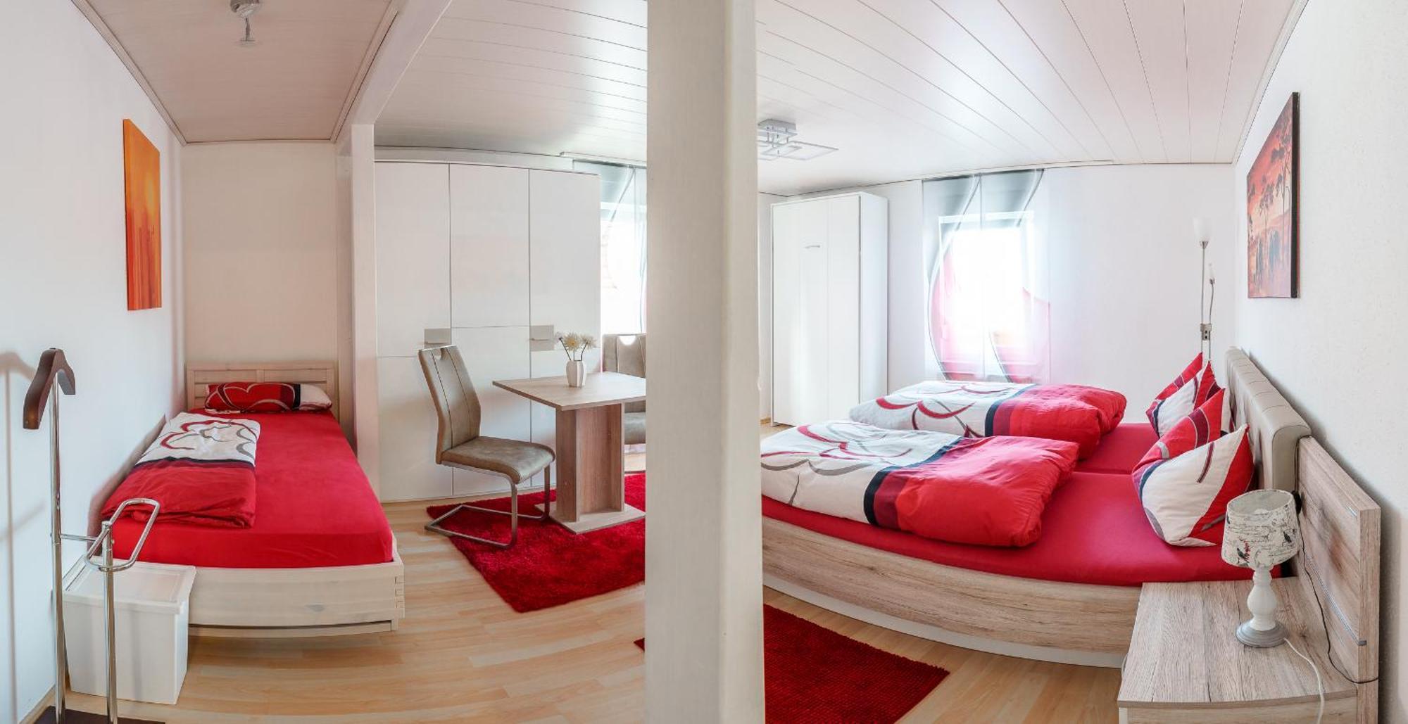 Wilhelm Appartements 100Qm Im Zentrum Brackenheim Naehe Tripsdrill Kültér fotó