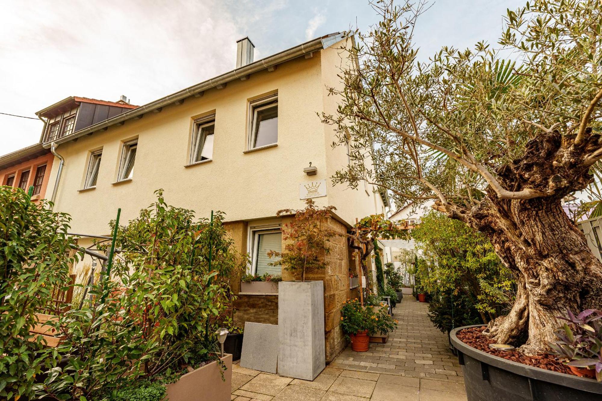 Wilhelm Appartements 100Qm Im Zentrum Brackenheim Naehe Tripsdrill Kültér fotó